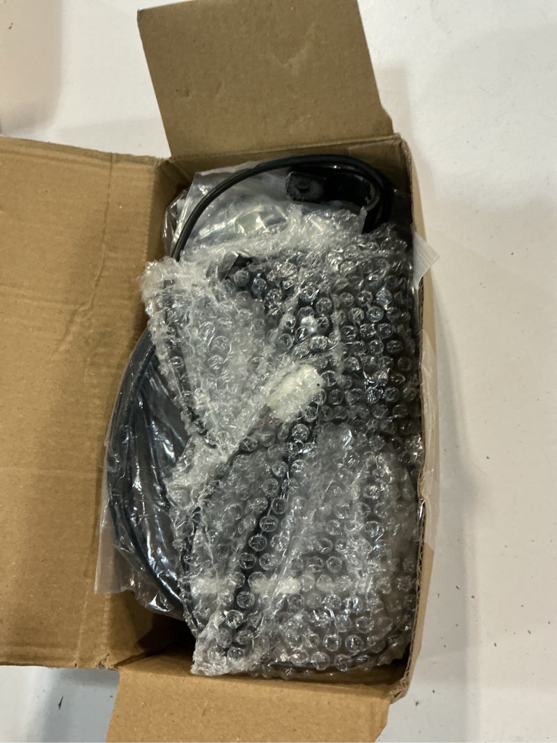 Condition photo showing Good Condition for 1038-1035-2001 manual 4wd actuator kit compatible with kawasaki brute force 650 prairie 360 400 650 700 2004-2005 suzuki twin peaks 700 replace 16172-0039
