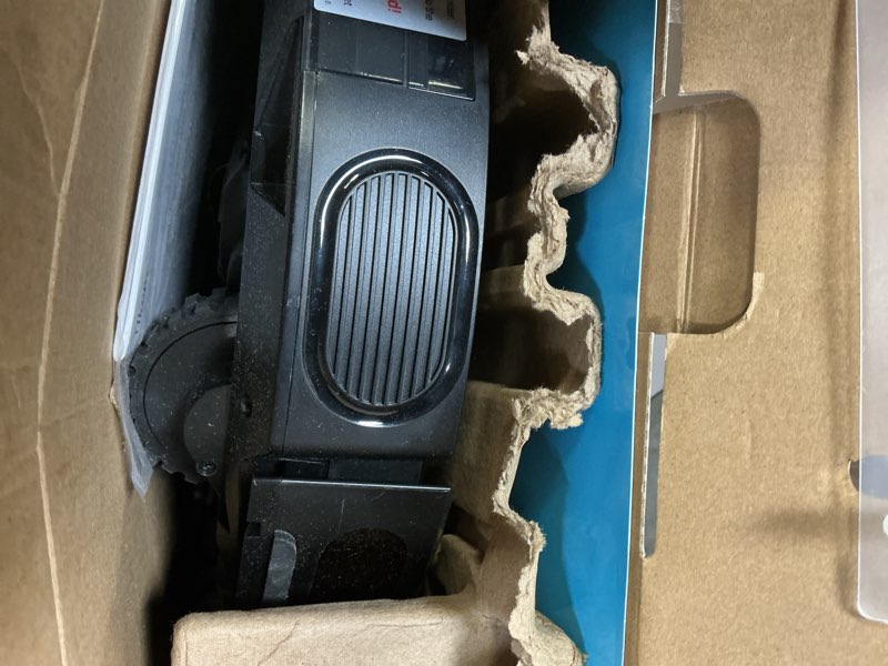 Condition photo showing Good Condition for Tikom Robot Vacuum and Mop Combo, 5000Pa Robotic Vacuum Cleaner, 150 Min Max, App & Remote Control, Ideal for Hard Floor, Carpet, Pet Hair, Self-Charge(G8000 Max)