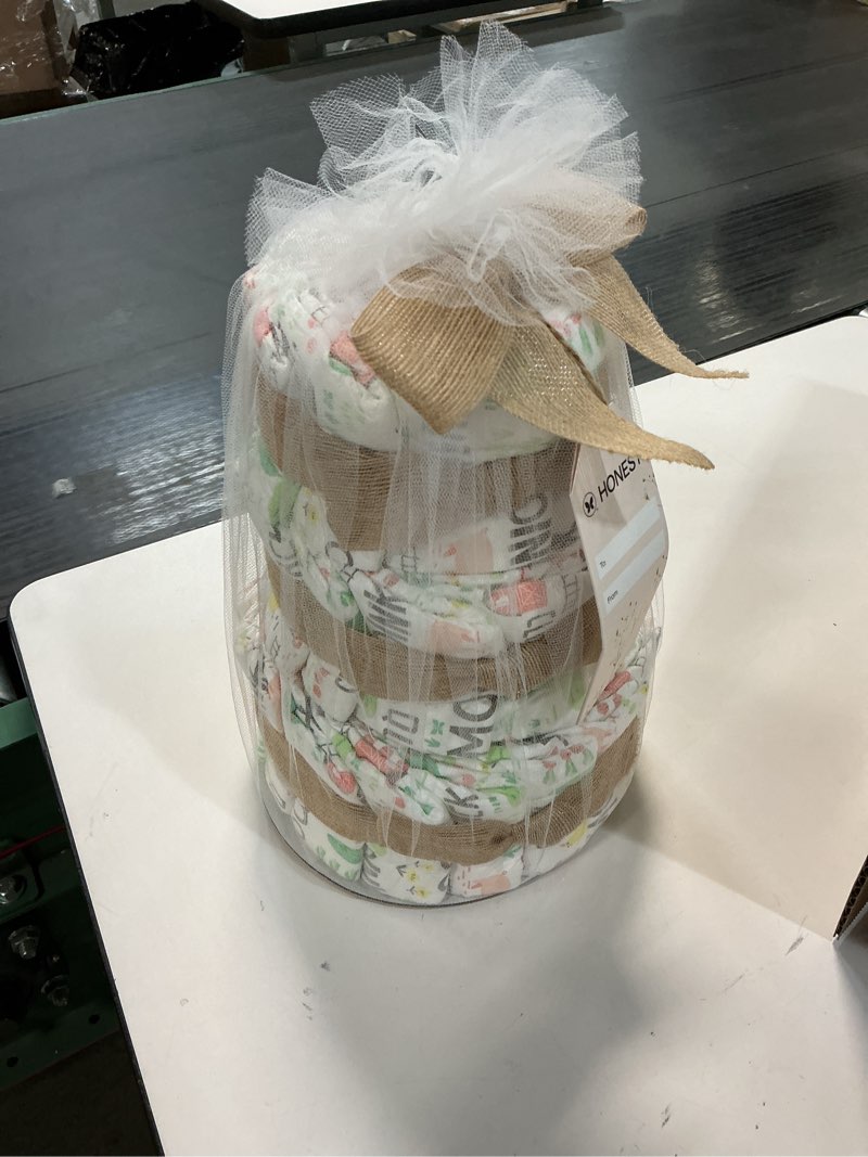 Condition photo showing Good Condition for The Honest Company Diaper Cake, Diapers Baby Personal Care Plant-Based Wipes Barnyard Babies Regular Size 1   8-14 lbs 35 Count 35 Count (Pack of 1) Barnyard Babies