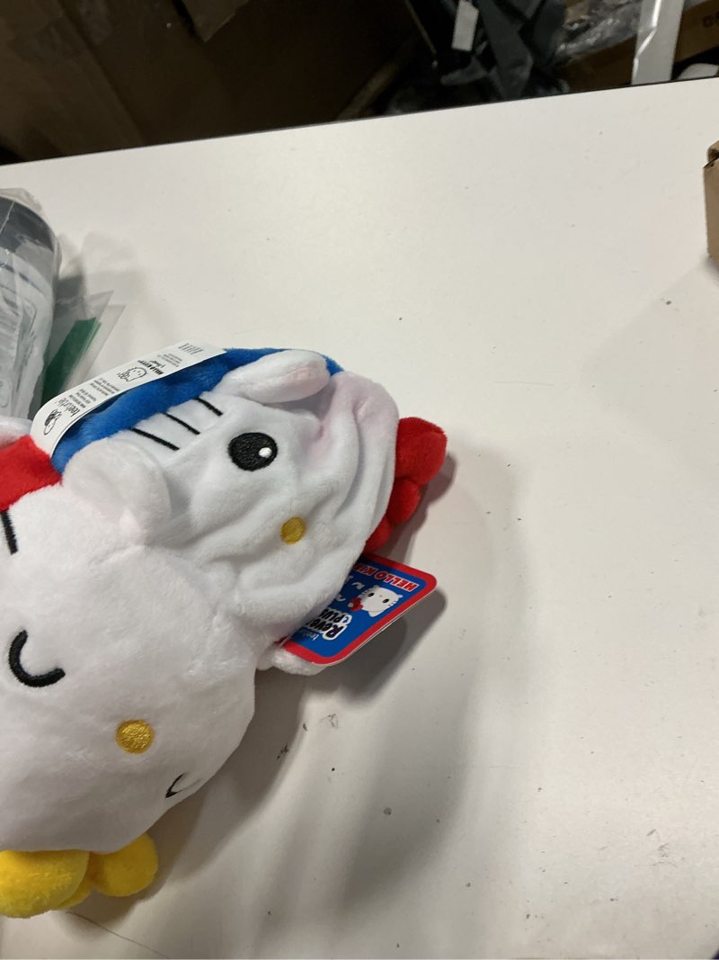 Condition photo showing Good Condition for TeeTurtle Reversible Sanrio Hello Kitty and Mimmy Plushie 4-Inch Two-Sided Flip Plush Toy with Embroidered Details - Cute Mini Collectible Plush for Kids, Teens, and Adults