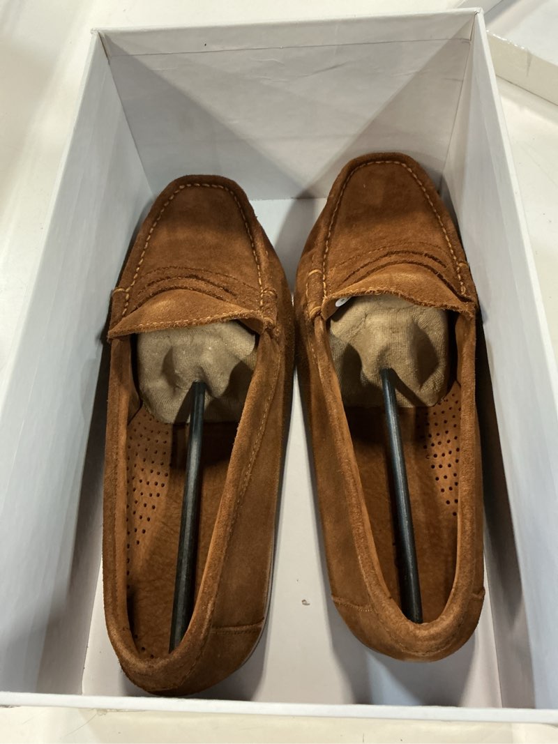 Condition photo showing New/Like New for quince essential suede penny loafer, chocolate,13