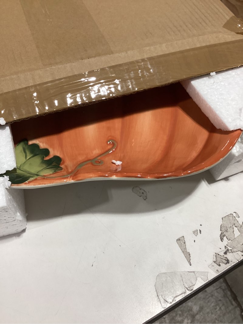 Condition photo showing Good Condition for Certified International Harvest Morning Pumpkin Platter, 13.75'' x 11.5'', Multicolor, Large