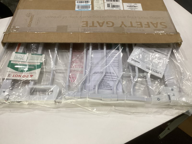 Condition photo showing Good Condition for mom's choice-grownsy baby gate for stairs, 30.5"-43" pressure mounted pet gate for doorways-auto close dog gate for the house-easy installation & walk thru wide safety gate white 29"-43"*30"
