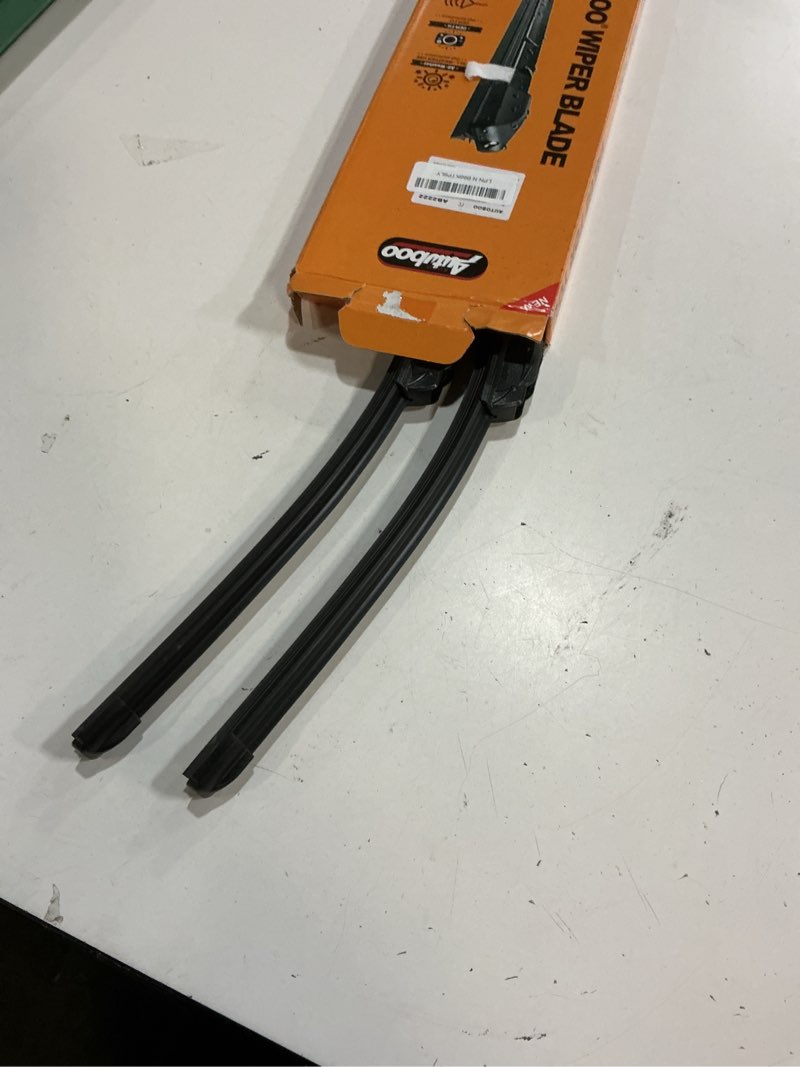 Condition photo showing Good Condition for autoboo 22" and 22" windshield wipers blades (pack of 2),oem quality premium all-seasons wiper blades,stable and quiet armor wiper blades 22" + 22"(pair for front windshield)