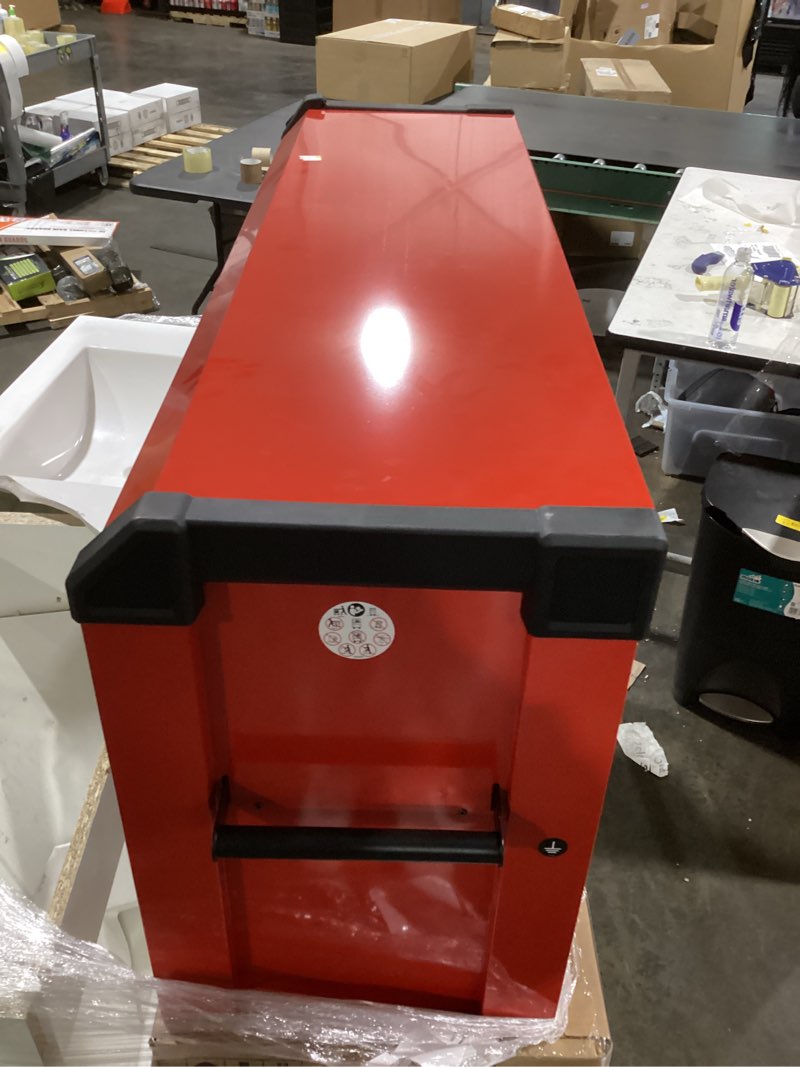 Condition photo showing Good Condition for CRAFTSMAN 2000 Series 51.72-in W x 24.7-in H x 16.32-in D 8 -Drawer Steel Tool Chest ( Red and