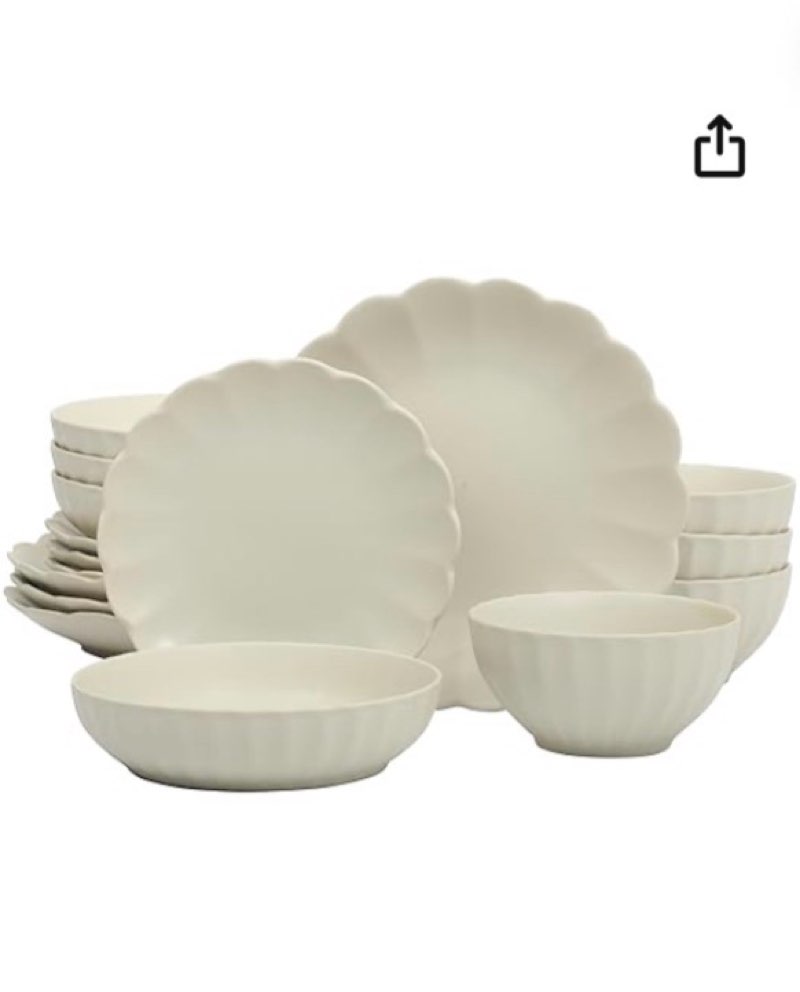 Gibson Elite Malibu Shore 16 Piece Scallop Stoneware Reactive Glaze (Service for 4) Ceramic Plates and Bowls Dinnerware Set - Cream White