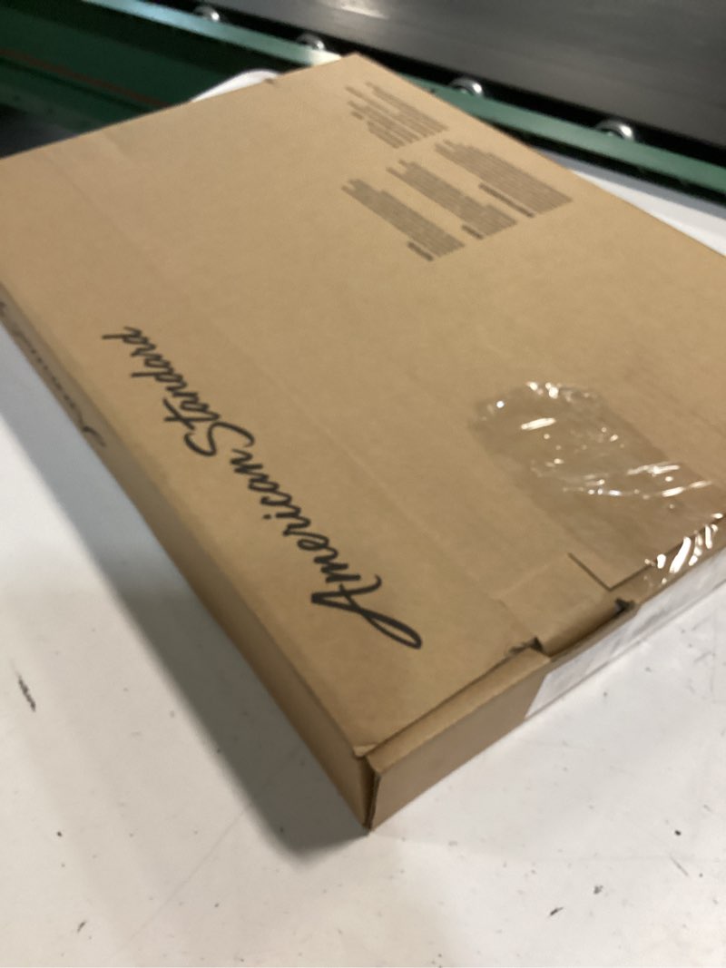 Condition photo showing New/Like New for american standard 5503a00b.020 transitional elongated toilet seat soft close, white elongated front