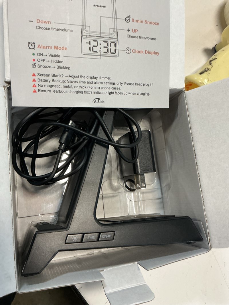 Condition photo showing Good Condition for anjank 4 in 1 wireless charging station alarm clock, charging dock for apple devices, charger stand for iphone 17 air 16 15 14 13 12 series for apple watch 11 10 9 8 7 6 5 uitra/se & airpods, dimmable black