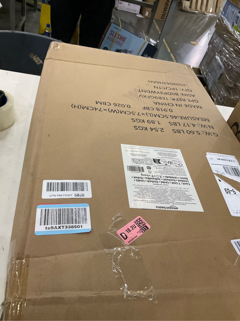 Condition photo showing Good Condition for Amazon Basics Dog Training Pad Holder, Secured Latches, Extra Thick and Non-Slip, Recycled Plastic, 28 x 34 inch, L, White and Charcoal 28'' X 34''