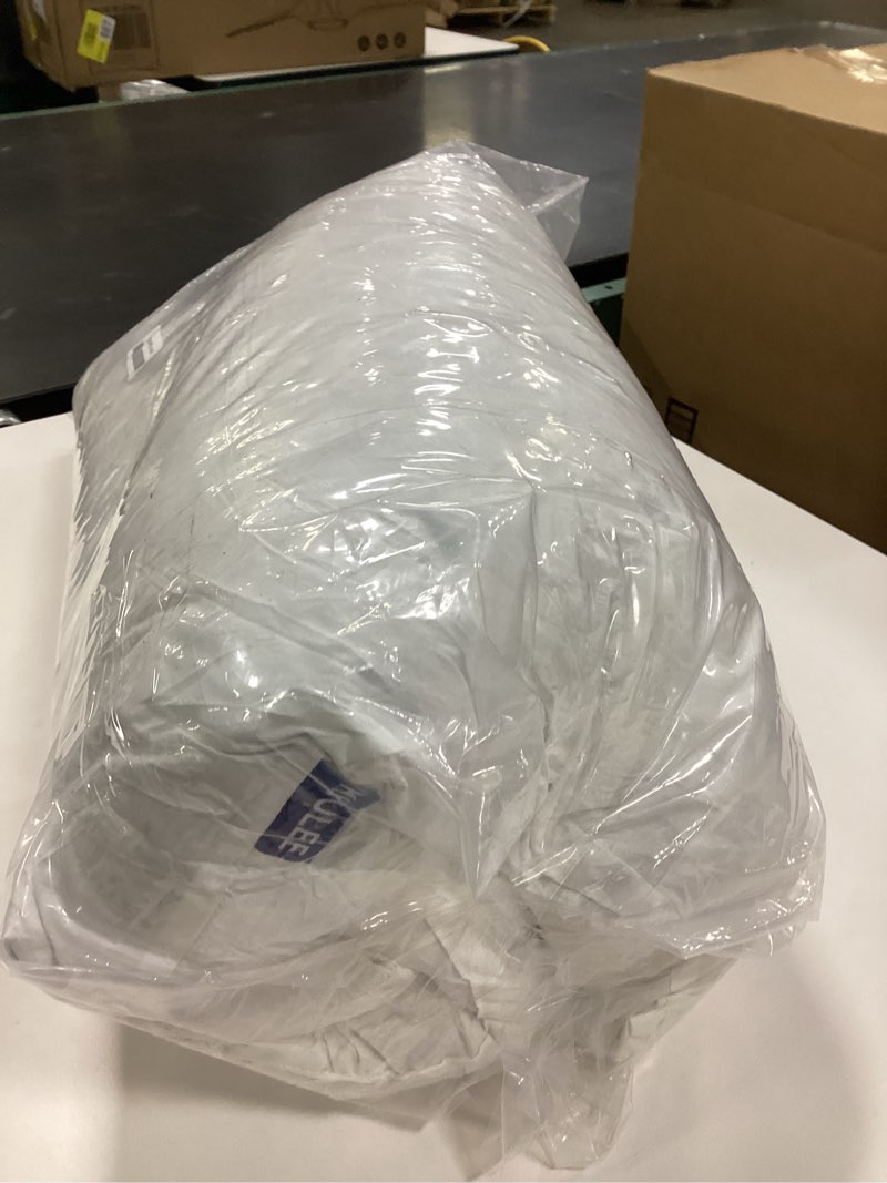 https://lotting-media.assets.bidfta.com/lotting_003b78fc-a558-4216-805b-99dbd0ba8a52