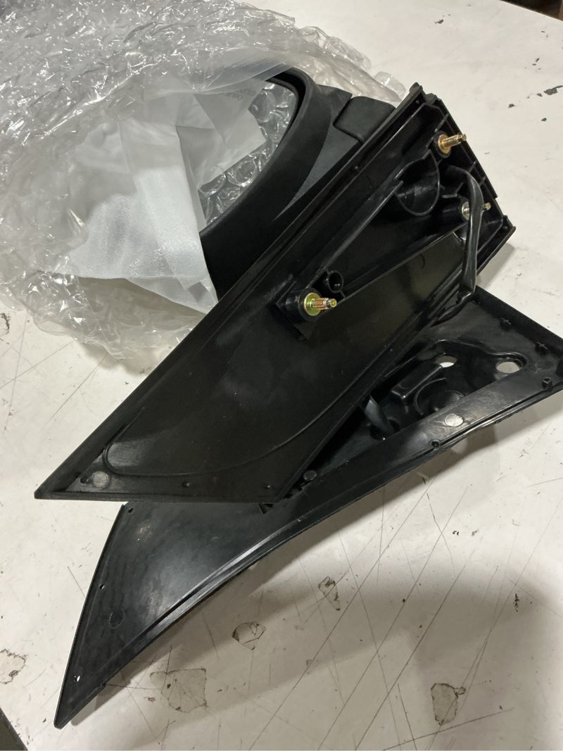 Condition photo showing Good Condition for passenger side mirror compatible with 2011-2014 toyota sienna 5pins with power glass heated manual folding black right side view mirrors replace to1321265 black right-5pins