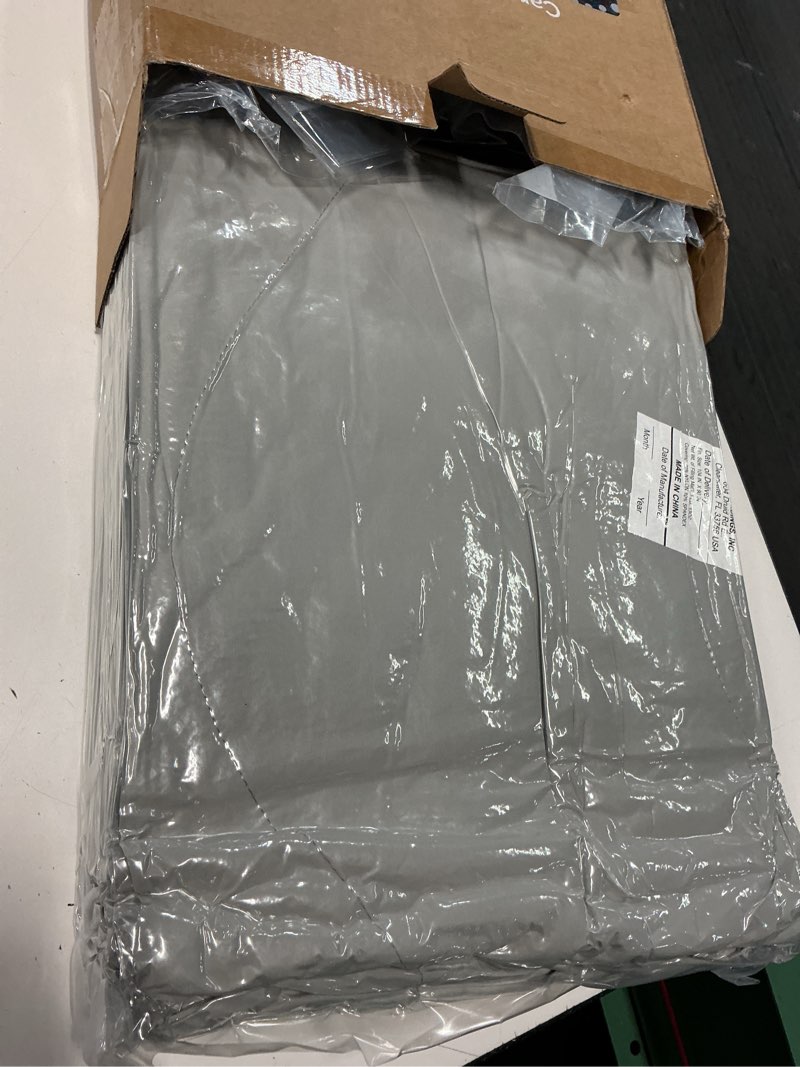 Condition photo showing New/Like New for cooling comforter king/cal king size - cooling blanket for hot sleepers & night sweats - summer comforter for king/cal king size beds - soft, breathable cold blanket for sleeping - 104x90 (light grey) 02 - light grey king / cali king (106"x90")