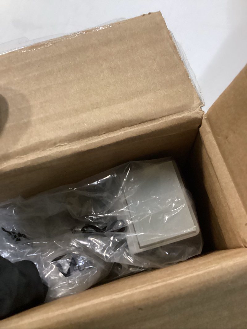 https://lotting-media.assets.bidfta.com/lotting_00489d3f-8cbd-41a0-875e-8b2c951ce796