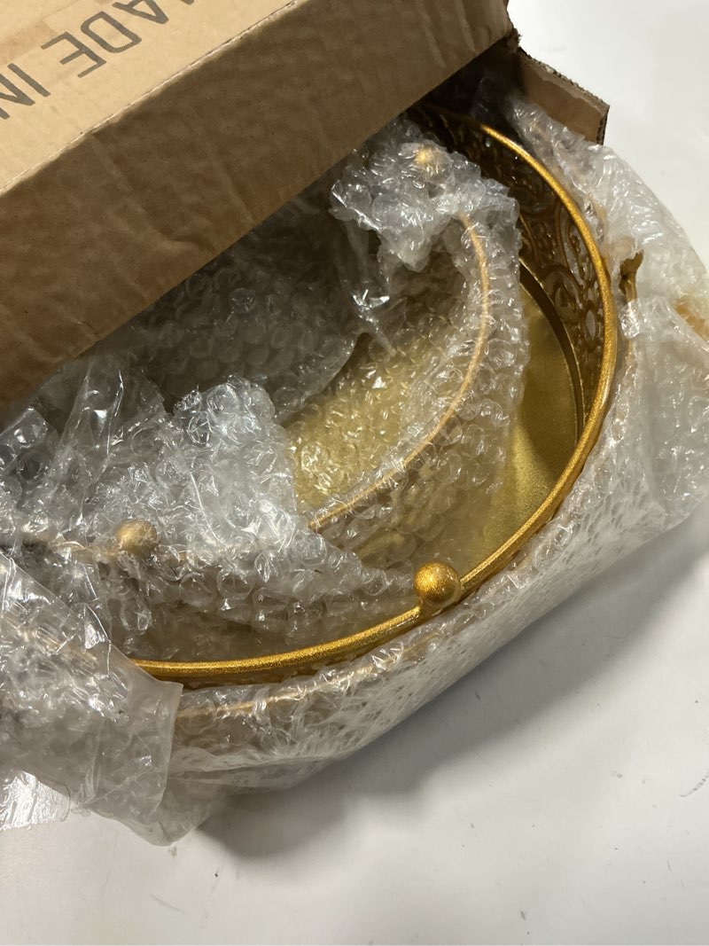 Condition photo showing Good Condition for Hedume 3 Pack Cake Stand, Round Metal Cake Stands, 8" 10" 12" Dessert Display Cupcake Stands, Wedding Brithday Party Celebration Dessert Cake Display Plates-Gold