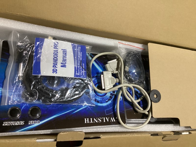 Condition photo showing Good Condition for gwalsnth 32000 in 1 pandora box 60s arcade game console,1280x720 display,search/save/hide/pause games,two separate joysticks,1-4 players … 32000 games separate