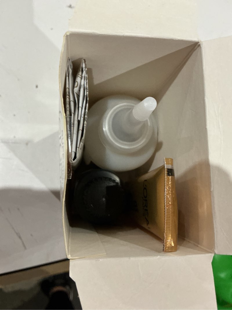 Condition photo showing Good Condition for l'oreal paris superior preference fade-defying color + shine system - 30 fl oz - 6r light auburn - 1 kit