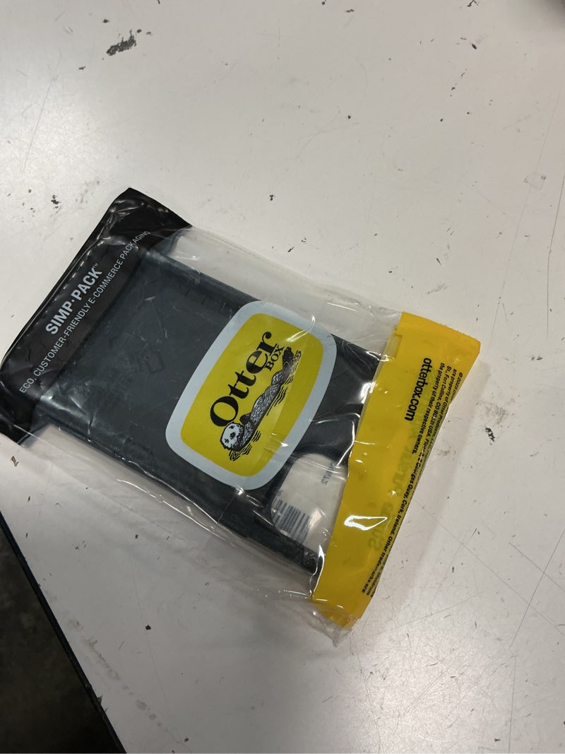 Condition photo showing New/Like New for otterbox iphone 12 & iphone 12 pro commuter series case - black, slim & tough, pocket-friendly, with port protection
