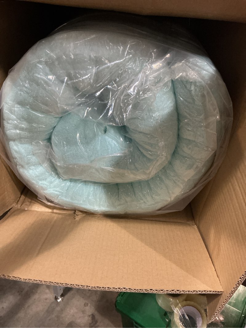 Condition photo showing New/Like New for lucid 4 inch memory foam mattress topper, queen size – cooling gel bed topper – preassure-relieving ultra plush feel – ventilated breathable design – certipur certified - dorm room essentials queen 4 inch blue gel