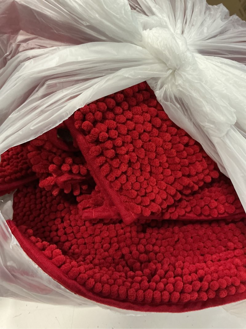 Condition photo showing item condition for Muddy Mat® Pack of 3 Highly Absorbent Microfiber Dog Door Mat and Pet Rug, Non Slip Thick Washable Area Mat Soft Chenille for Kitchen Bathroom Bedroom and Outdoor - Red Small, Medium & Large