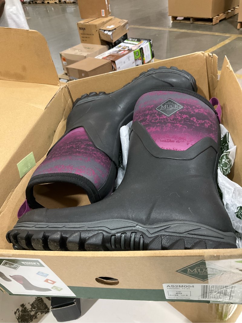 Condition photo showing Good Condition for MUCK Women's Arctic Sport II Mid Boot 8 Black/Magenta Digi Fade Print