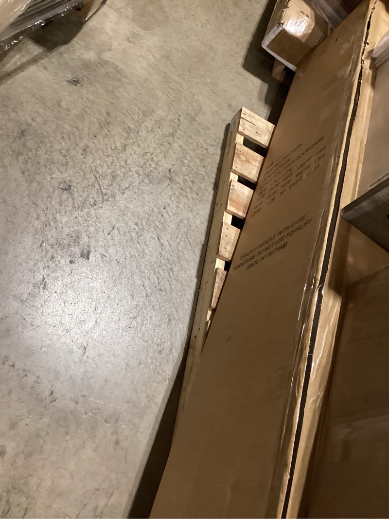 Condition photo showing Good Condition for camoya bookcase