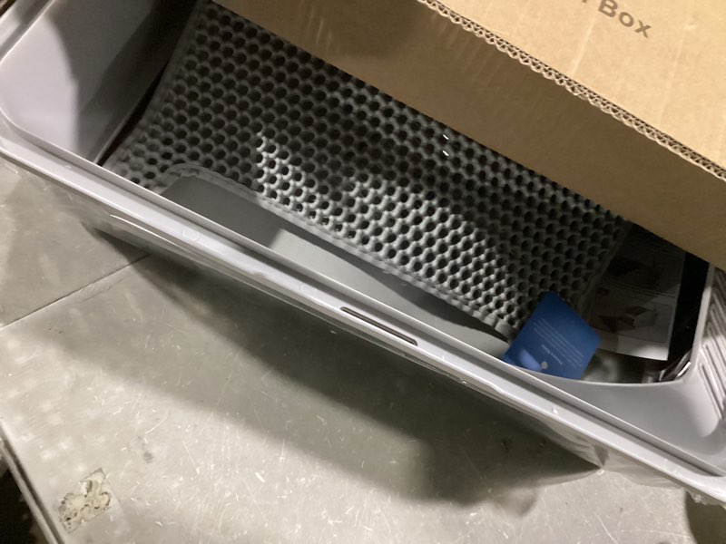 Condition photo showing Good Condition for Stainless Steel Litter Box | XL Enclosed Cat Litter Boxes with Lid for Big Cats | High Sided, Anti-Urine Leakage | Non-Stick Bottom & Includes Litter Mat & Metal Scoop