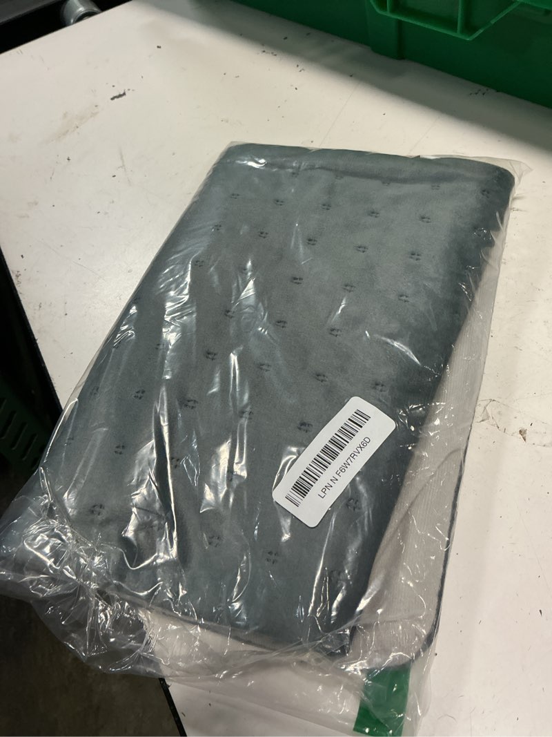 Condition photo showing Good Condition for comfytemp 12v/24v car electric blanket for back, 4 heat settings, 11auto-off, portable mini travel blanket for neck, shoulders, hip, waist, truck, suv, 12" x 24" washable for drivers women men winter