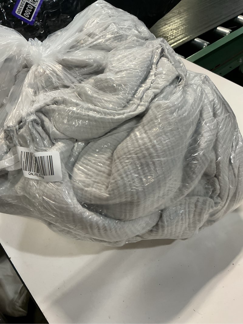 Condition photo showing As Is for organic cotton gauze duvet cover set, king/cal king, light grey