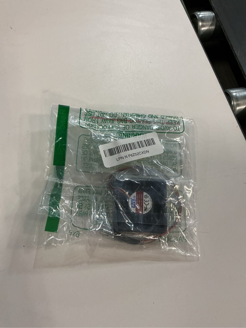 Condition photo showing Good Condition for for avc daza0515rcu dc13.6v 0.20a 5015 50x50x15mm 2400 rpm 4-wire waterproof cooling fan?no adapters included?