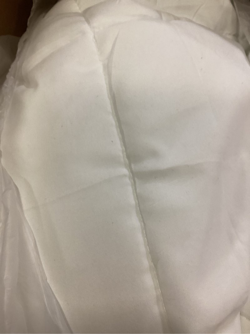 Condition photo showing As Is for bedsure comforter duvet insert - quilted comforters king size, all season duvet, gentlesoft down alternative bedding blanket, with 8 tabs, gifts for women/men, white, king 90 x 102 inches white king