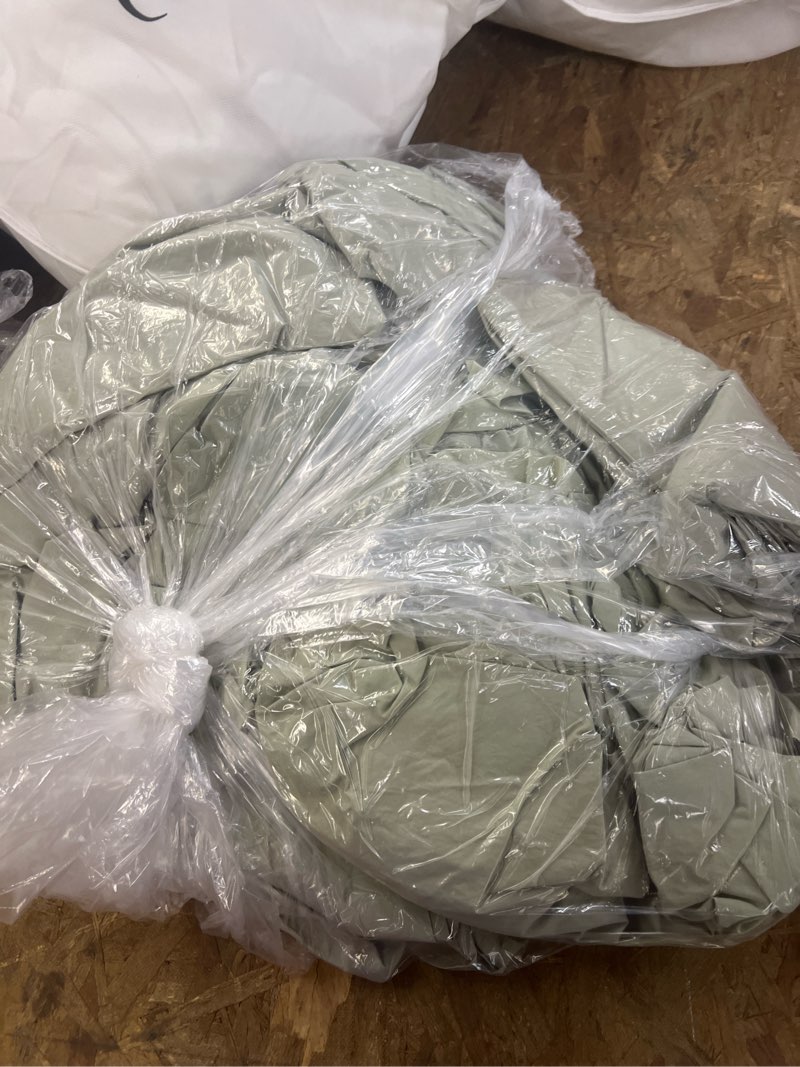 Condition photo showing Good Condition for classic organic percale sheet set, king, sage