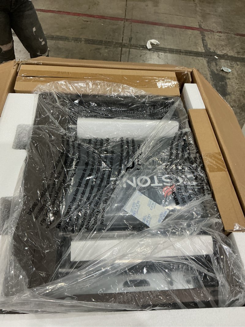 Condition photo showing New/Like New for blackstone 2350 on-the-go 22” omnivore flex-fold griddle with locking hood, powder coated steel, black powder coated black