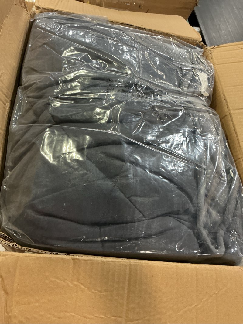 Condition photo showing Good Condition for l'agraty king size weighted blanket for adults 30lbs, 88"x104" — cooling breathable heavy blanket with glass beads for sleeping perfect for hot sleepers & couples machine washable all-season grey dark grey 88" x 104"?30lbs