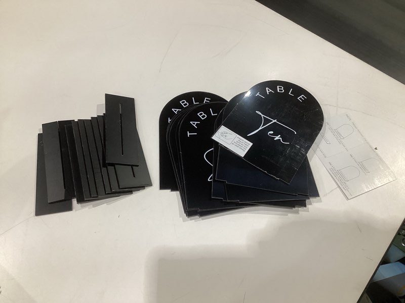 Condition photo showing Good Condition for black arched wedding table numbers 1-10 with stands, 5x7 inch acrylic arch sign with holder, black arch acrylic table numbers for wedding reception table number 1-10, 5"x7" black white font
