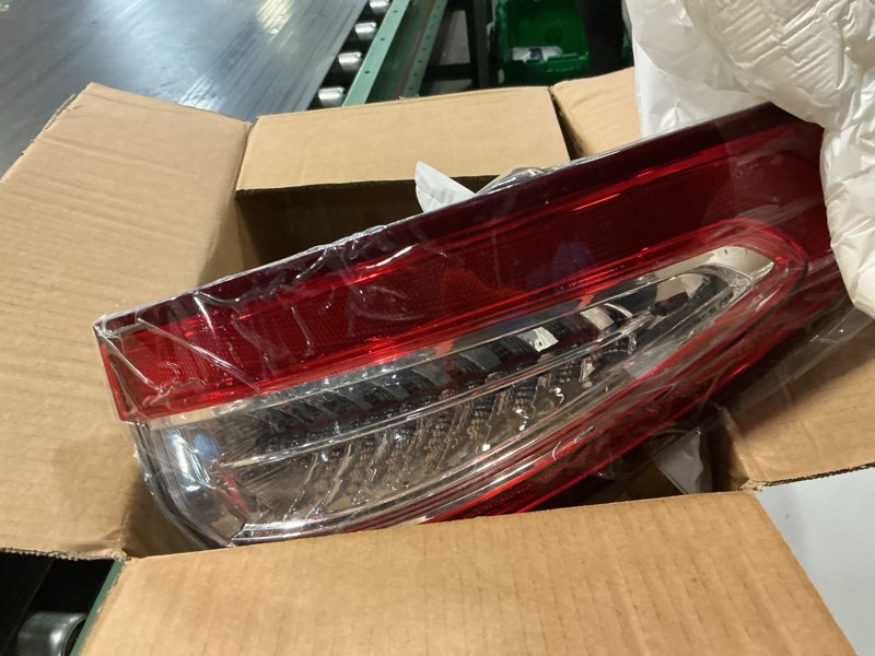 Condition photo showing Good Condition for tail lights assembly compatible with 2013-2016 ford fusion left driver side replace:ds7z13405h