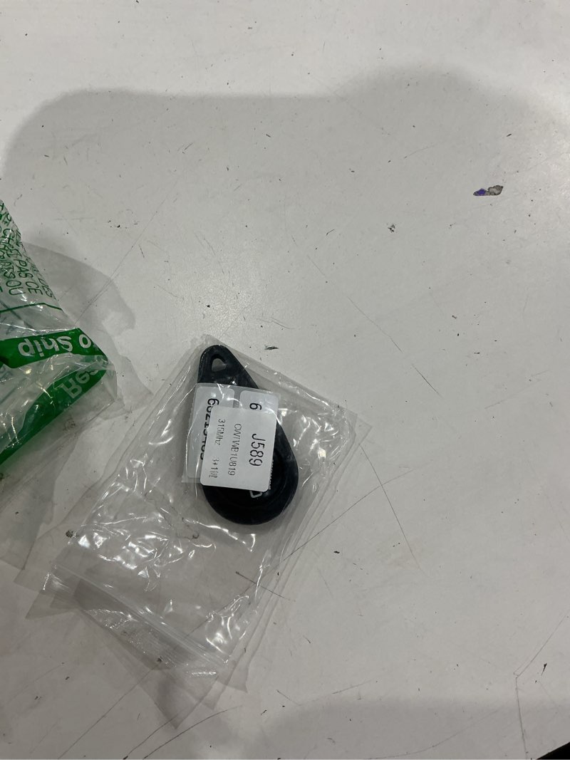 Condition photo showing Good Condition for x autohaux cwtwb1u819 315 mhz replacement keyless entry remote smart key fob for subaru forester impreza 2010 2011 2012 2013 2014 no.88036-fg030 4 buttons