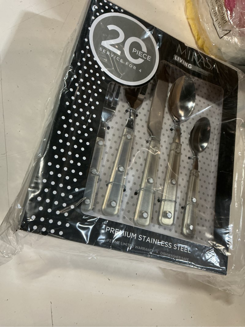 Condition photo showing Good Condition for mikasa living clear translucent 18/0 stainless steel 20-piece flatware set, service for 4, clear