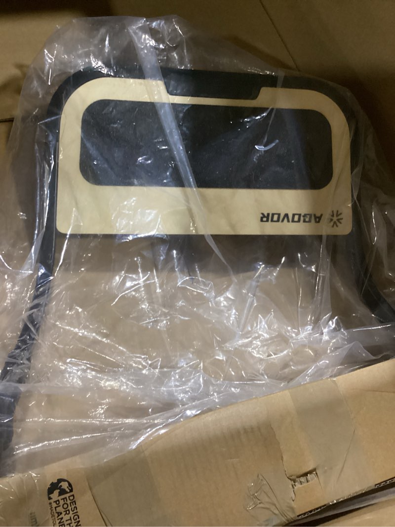 Condition photo showing Good Condition for stroller board for uppababy piggyback vista v2, vista v3, vista (models 2015-2019), same as uppababy piggyback ride-along board, weight capacity 80 lbs, standing non-skid surface, quick-clip links