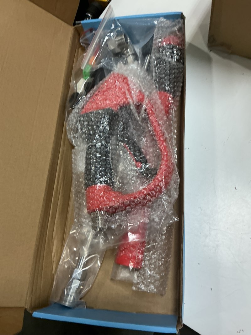Condition photo showing Good Condition for hourleey pressure washer gun, red high power washer gun with replacement wand extension, 5 nozzle tips, m22 fittings, 40 inch, 5000 psi