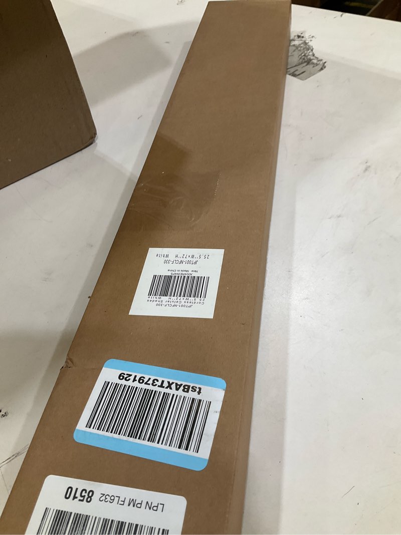 Condition photo showing Good Condition for cordless shade celcular