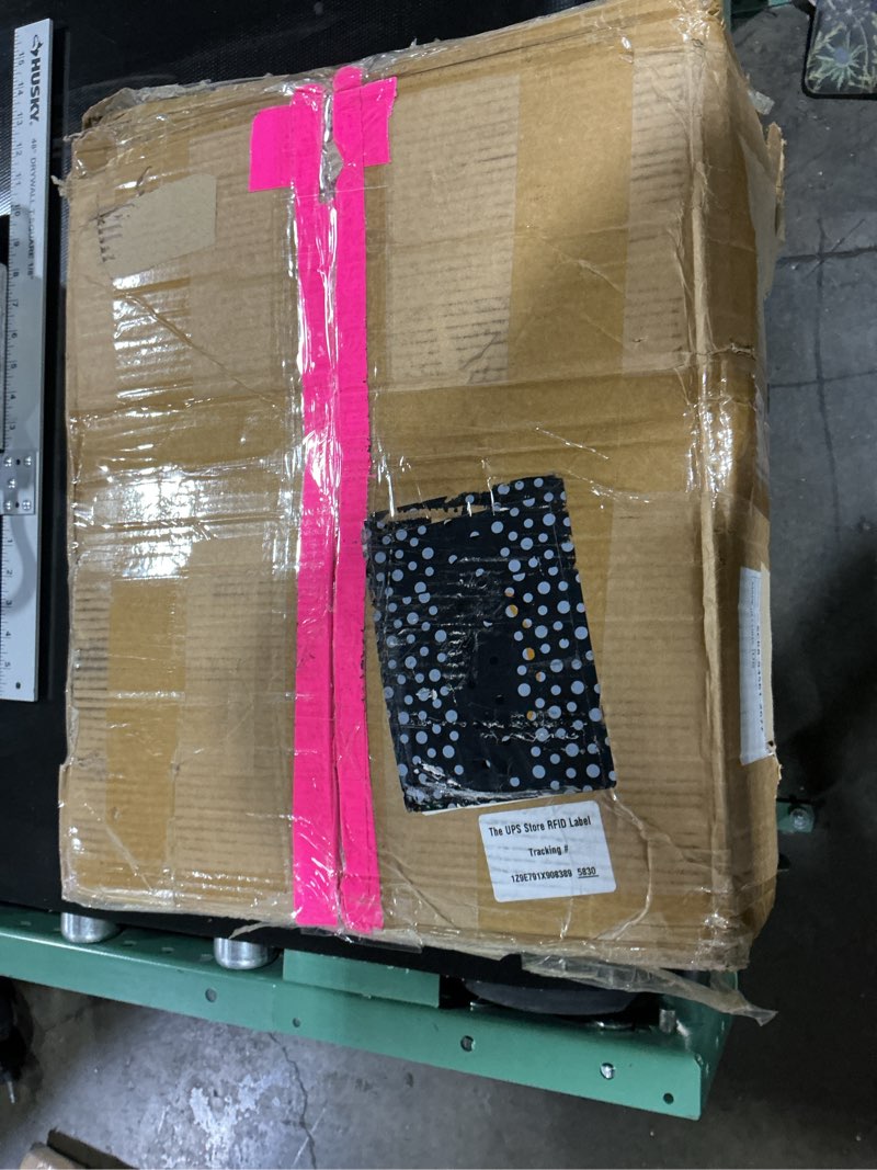Condition photo showing Good Condition for assorted car parts