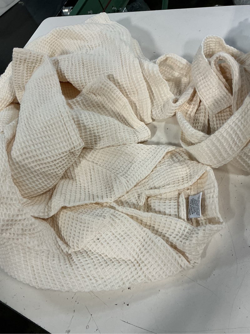 Condition photo showing As Is for quince organic turkish waffle robe, l, ivory
