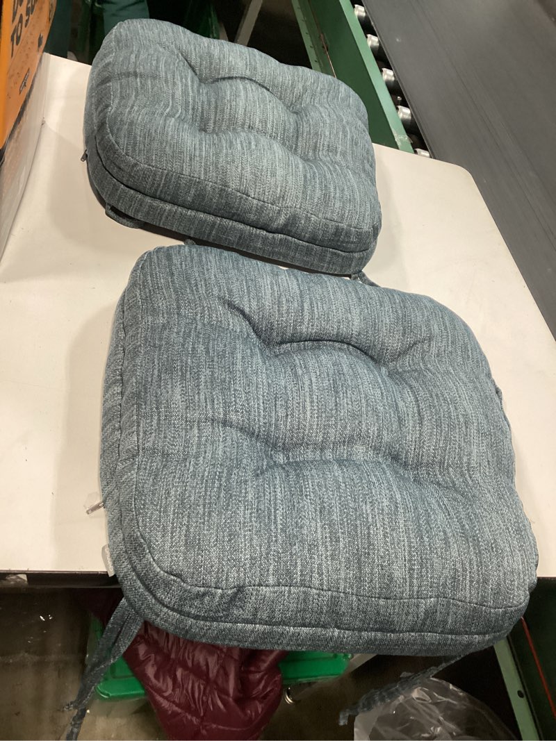 Condition photo showing Good Condition for Shinnwa Dining Chair Cushions Set of 2, Dual-Layer Memory Foam Kitchen Chair Cushions, Patented Design Seat Pads with Ties, 16.5 x 16.5 x 3.5in, 2 Pack, Denim Blue 2 Count (Pack of 1) Denim Blue