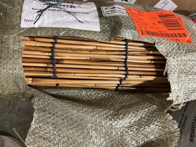 Condition photo showing Good Condition for customer reviews for wellco 72 in. w x 96 in. l bamboo reed roll shade with lifter used to shade the sun and decorate the room
