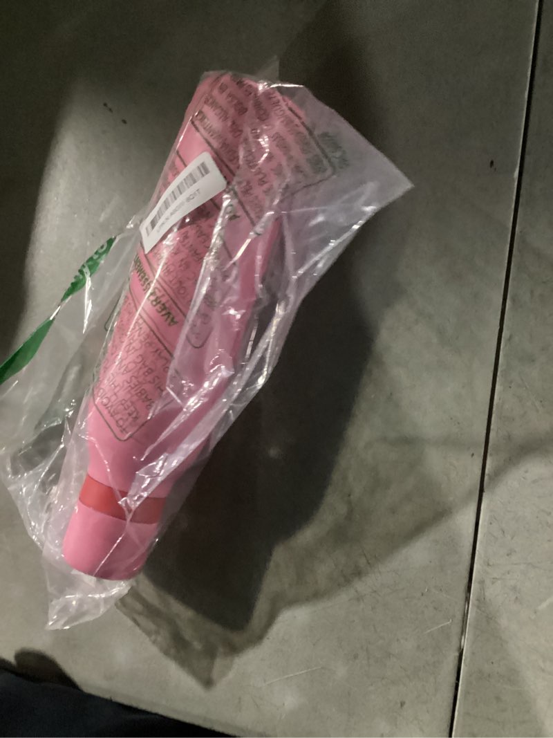 Condition photo showing Good Condition for Owala FreeSip Twist Insulated Stainless Steel Water Bottle with Straw for Sports and Travel, BPA-Free, 24-oz, Fruit Punch