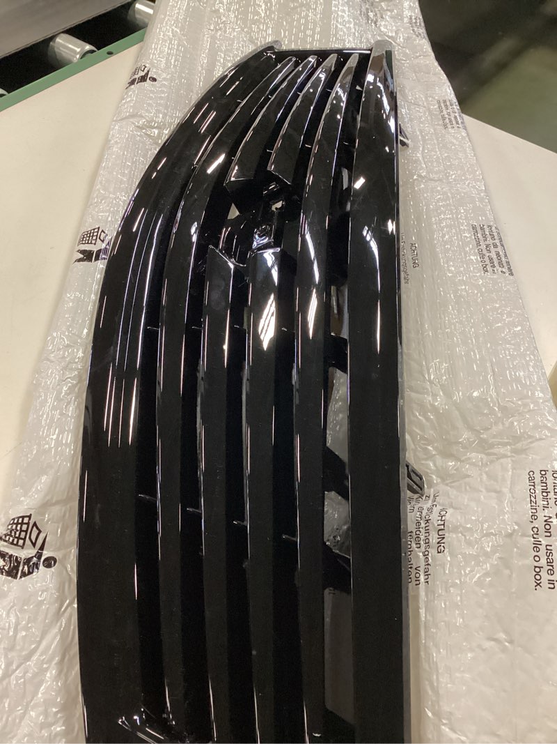 Condition photo showing Good Condition for Black Front Bumper Grille Grills for G37 2 Door Coupe Convertible 2008 to 2013 - Automotive Grilles