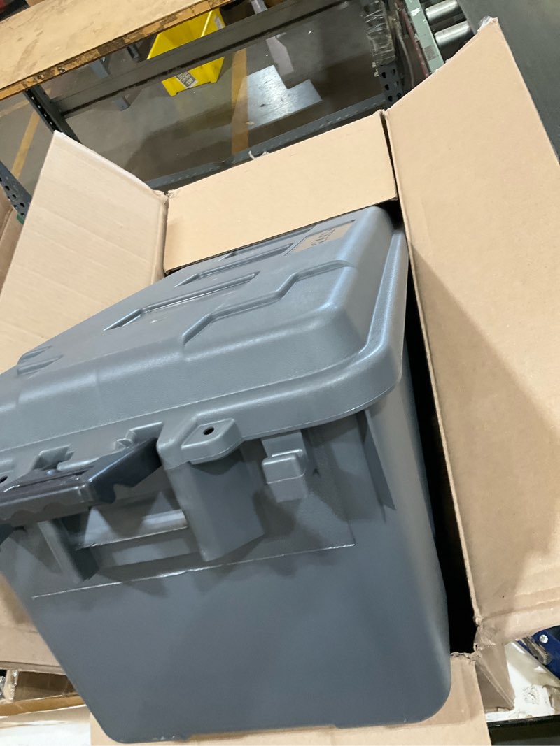 Condition photo showing Good Condition for plano sportsman's trunk - medium, charcoal