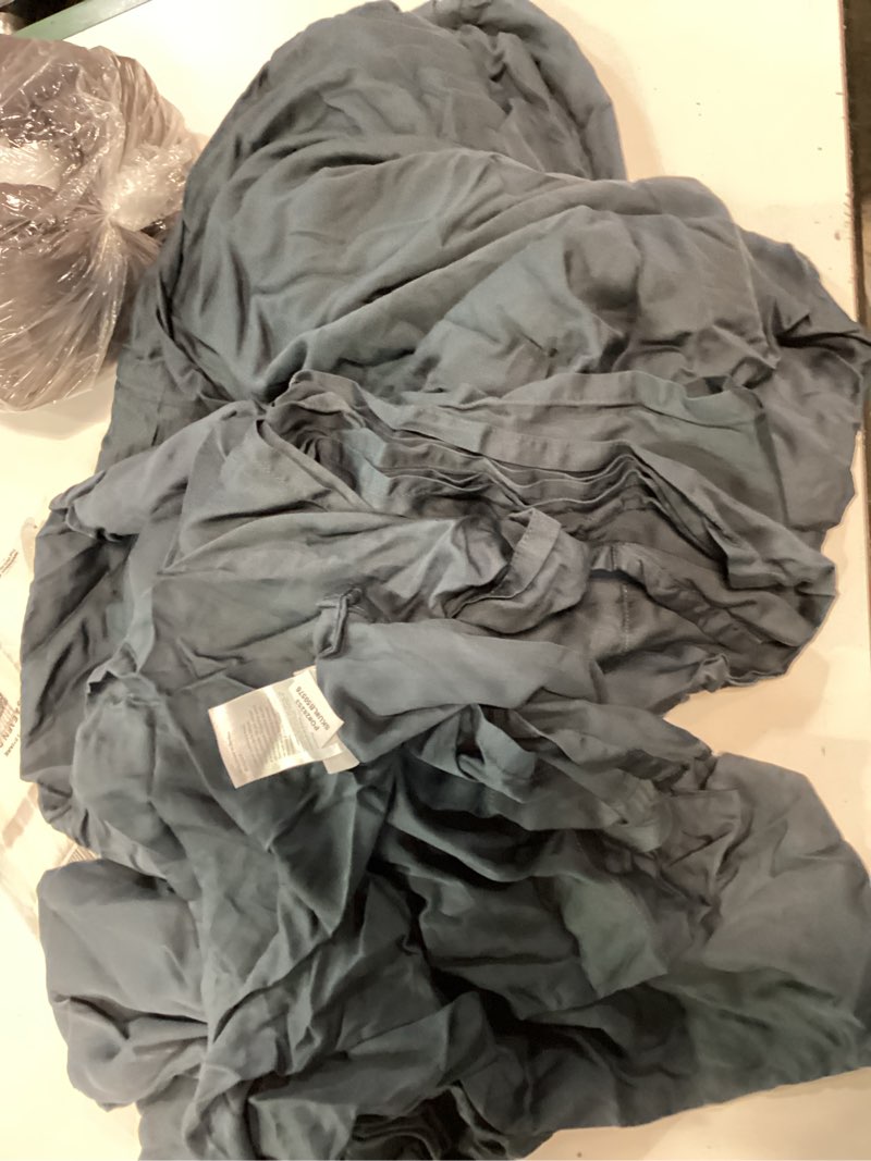 Condition photo showing Good Condition for bamboo sheet set, king, nightfall