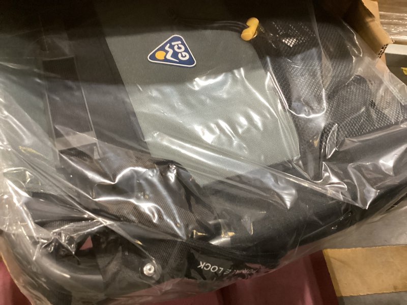 Condition photo showing Good Condition for gci outdoor sitbacker black stadium seat