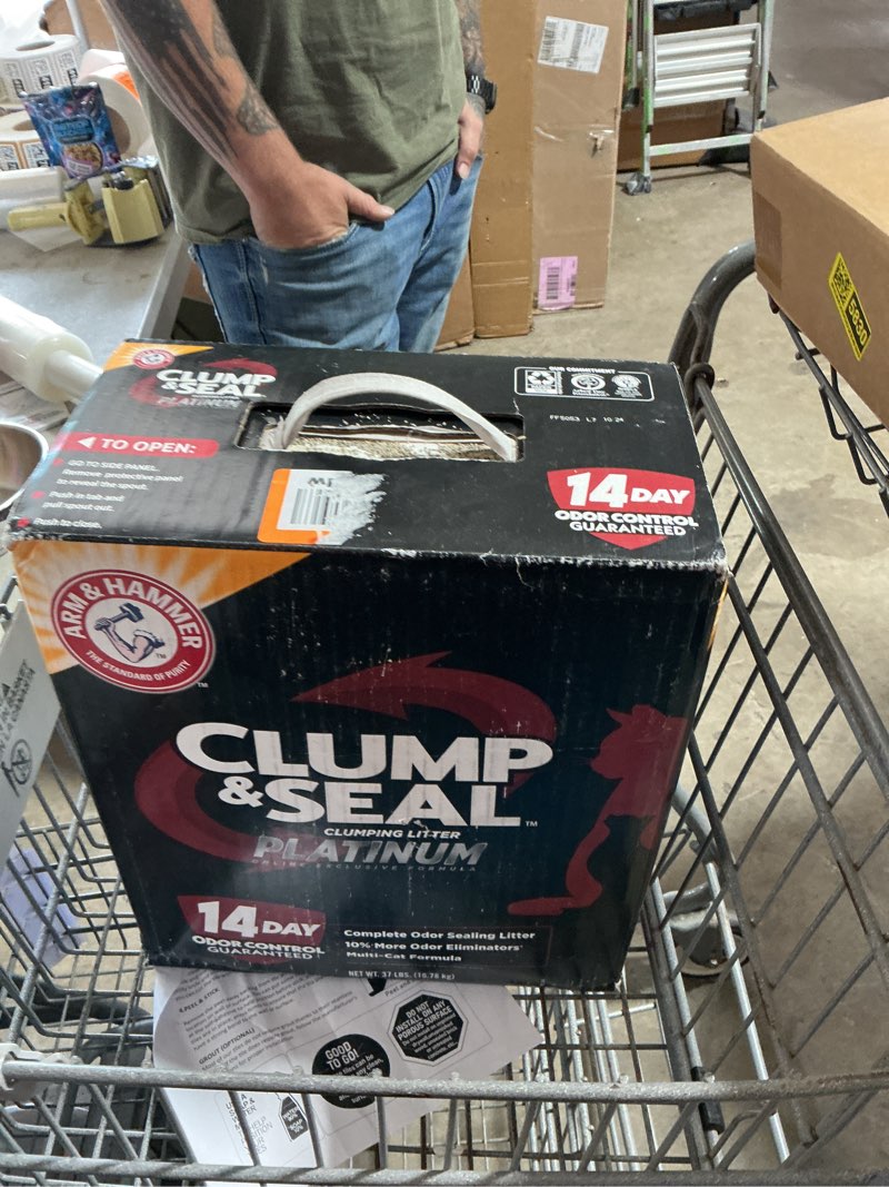 Condition photo showing New/Like New for arm & hammer clump & seal platinum, complete odor sealing clumping cat litter, multi-cat, 14-day odor control, online exclusive formula, 37 lbs